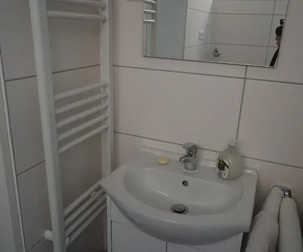 Neue Und Zentral Gelegene In Apartment